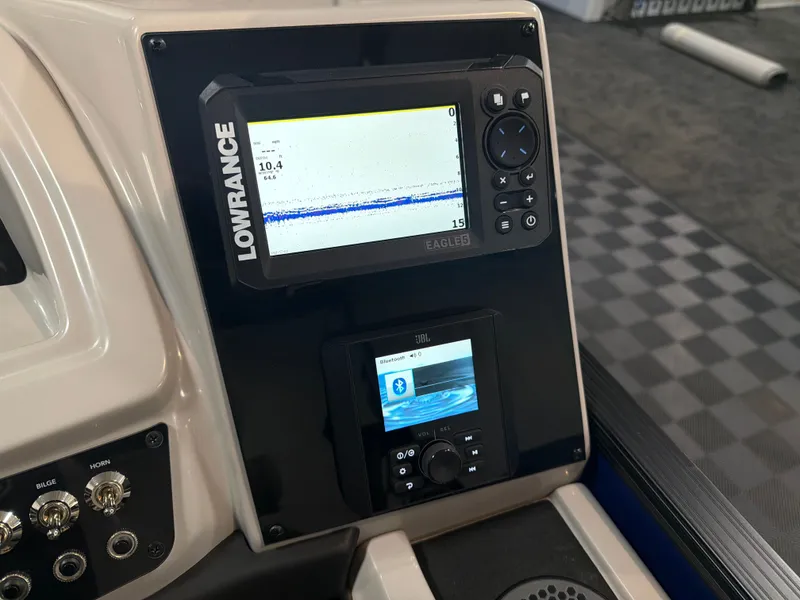 Slide: The Image of Barletta Cabrio 22UC 2026 - 19