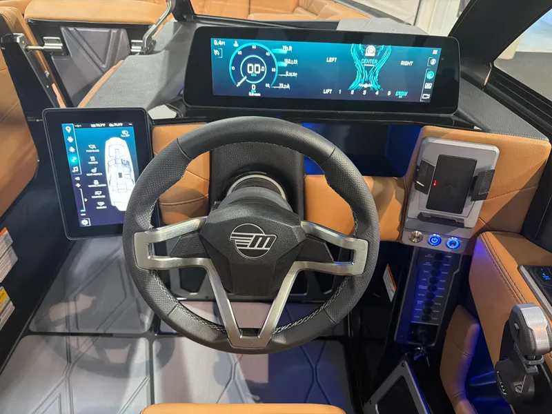 Slide: The Image of Malibu M242 2026 - 15