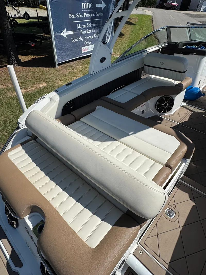 Slide: The Image of Cobalt 26SD 2015 - 2