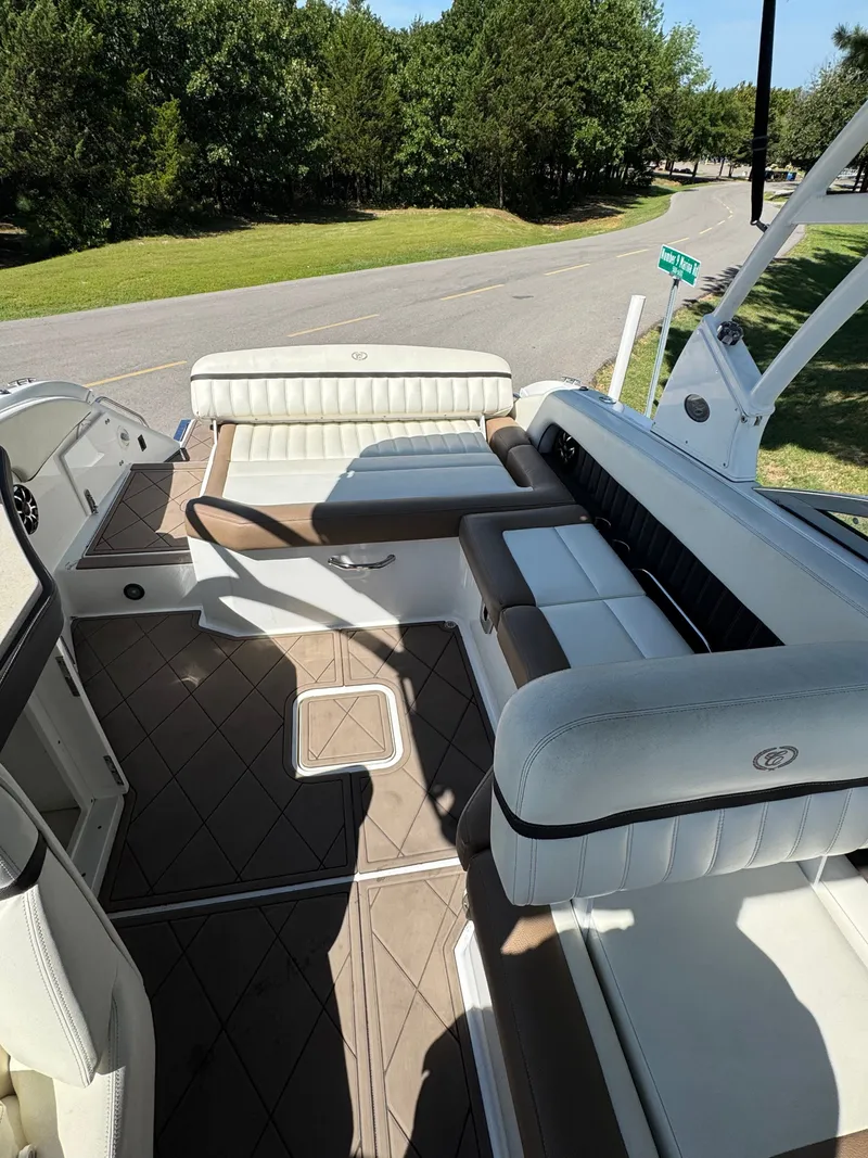 Slide: The Image of Cobalt 26SD 2015 - 4