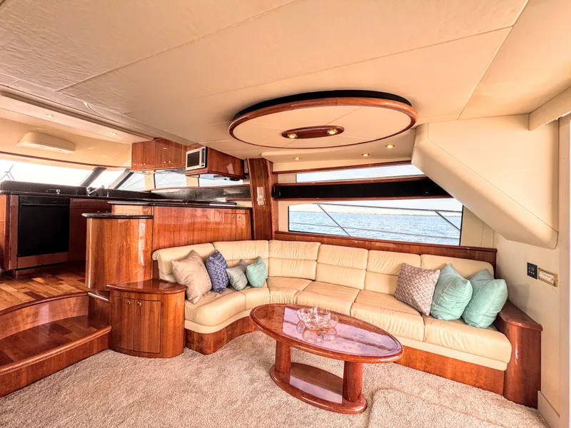 Slide: The Image of Neptunus 62 Flybridge 2005 - 42