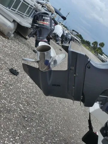 Slide: The Image of Hurricane Sun Deck 2200 2016 - 12