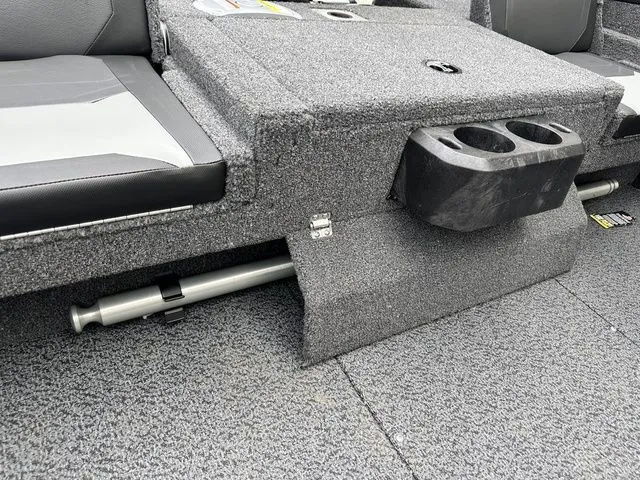 Slide: The Image of Lund 1875 Crossover XS 2026 - 10