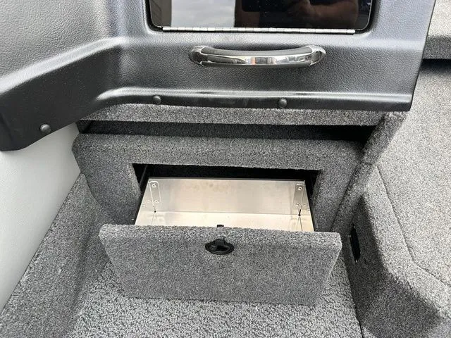 Slide: The Image of Lund 1875 Crossover XS 2026 - 18