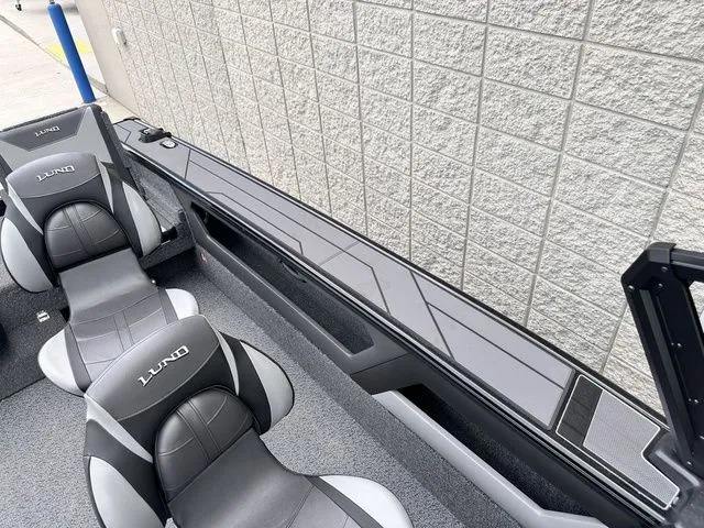 Slide: The Image of Lund 1875 Crossover XS 2026 - 24