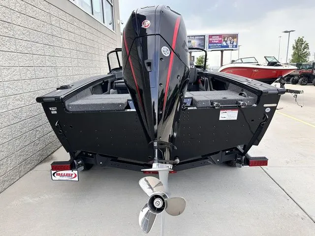 Slide: The Image of Lund 1875 Crossover XS 2026 - 7