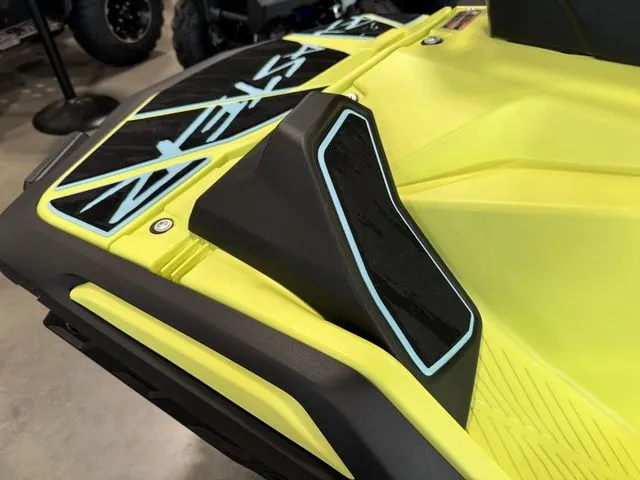 Slide: The Image of Yamaha JetBlaster PRO 3-Up 2025 - 9