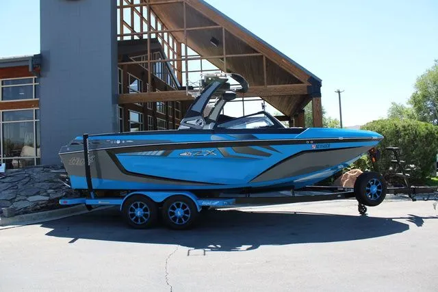 Slide: The Image of Tigé 23ZX 2020 - 9