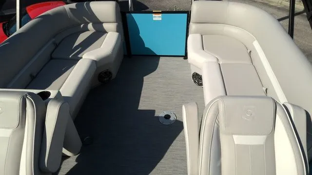 Slide: The Image of Godfrey Xperience 2286 SBX Sport Tube 27 In. Package 2026 - 5