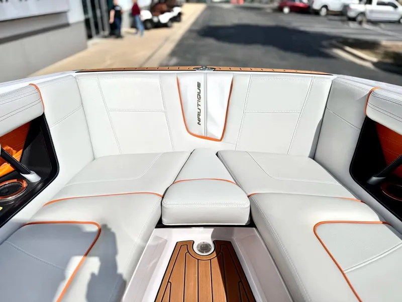 Slide: The Image of Nautique G23 2015 - 23