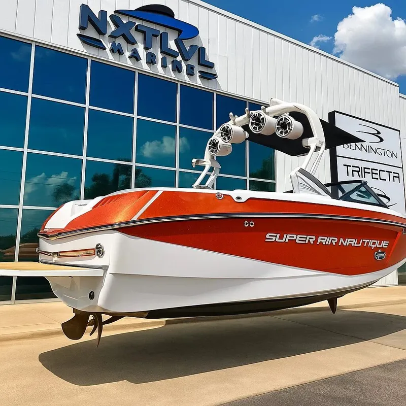 Slide: The Image of Nautique G23 2015 - 3