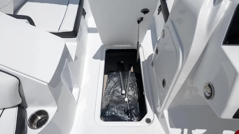 Slide: The Image of Stingray 192 SC 2026 - 12