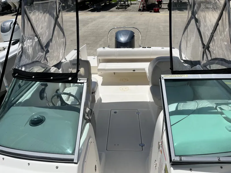 Slide: The Image of Robalo R227 Dual Console 2010 - 11