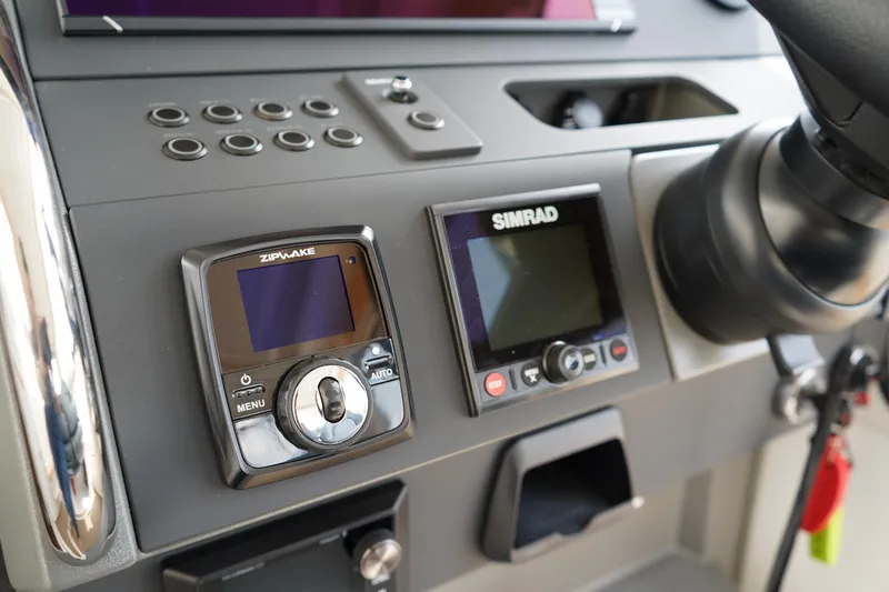 Slide: The Image of Control panel of 2024 Nimbus Commuter9 C9 with Zipwake and Simrad displays. - 34