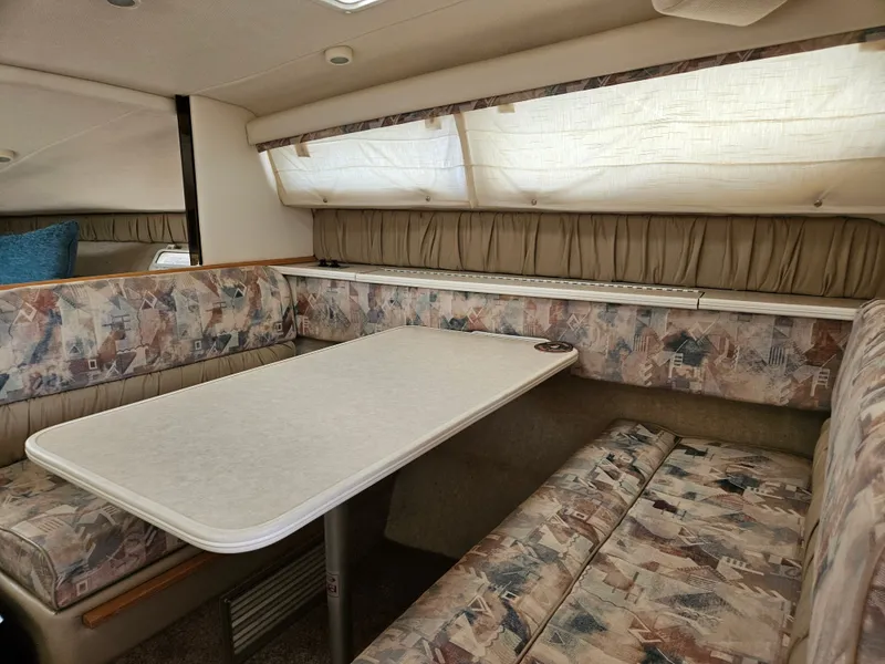 Slide: The Image of Bayliner 2855 Ciera 1999 - 15