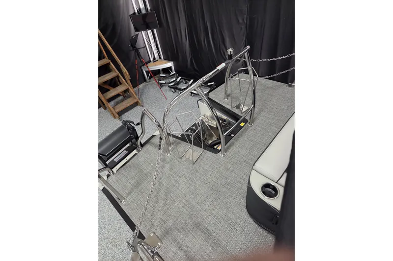 Slide: The Image of 2026 Barletta Corsa 23UC boat interior with luxurious seating and cup holders. - 11