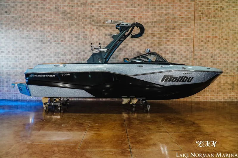 The Image of Malibu Wakesetter 22 LSV 2025 - 1