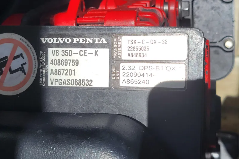 Slide: The Image of Volvo Penta engine Serial Number - 20