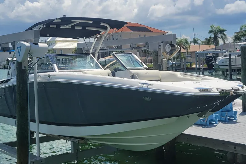 Slide: The Image of 2018 Colbalt 26SD - Excellent condition and Turn Key ! - 24