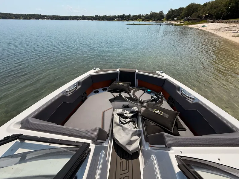 Slide: The Image of Scarab 210 LX Wake 2026 - 23