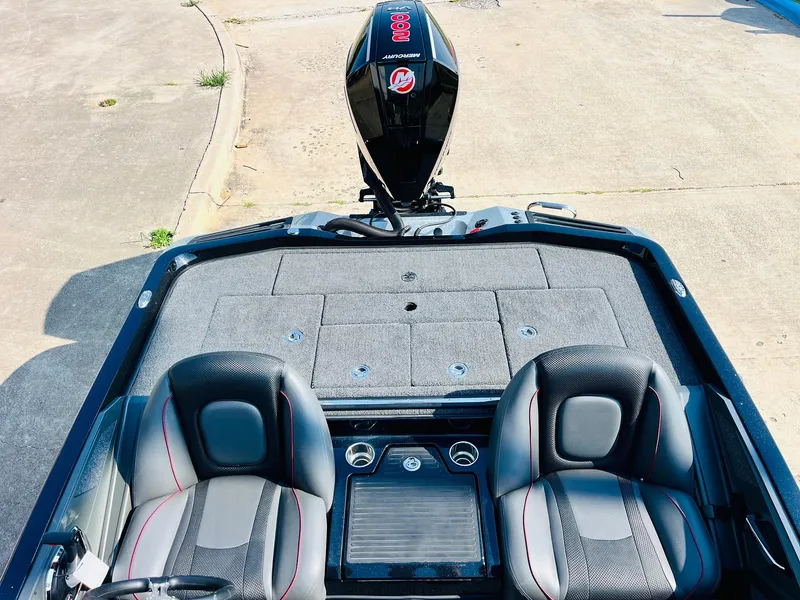 Slide: The Image of 2025 Ranger Z518 Cup-Equipped boat interior with dual seats and storage compartments. - 44