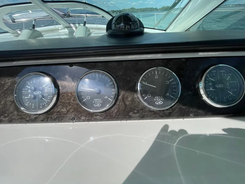 Slide: The Image of Sea Ray 450 Sundancer 2010 - 57