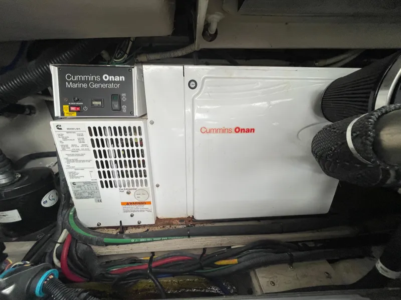 Slide: The Image of Sea Ray 450 Sundancer 2010 - 75