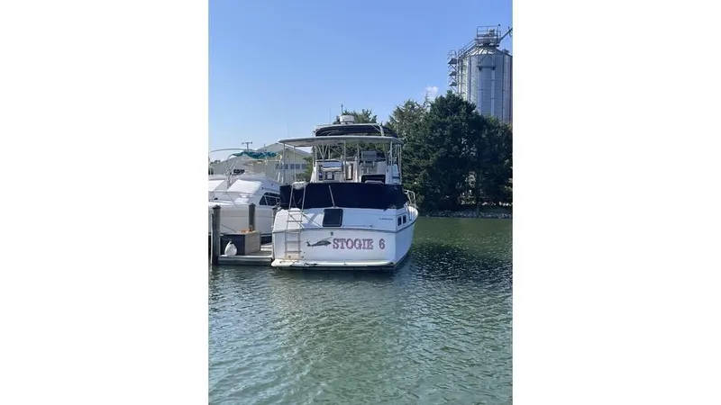 Slide: The Image of Instrument panel of 1986 Carver 3607 Aft Cabin Motor Yacht showing elapsed time and voltage gauges. - 23