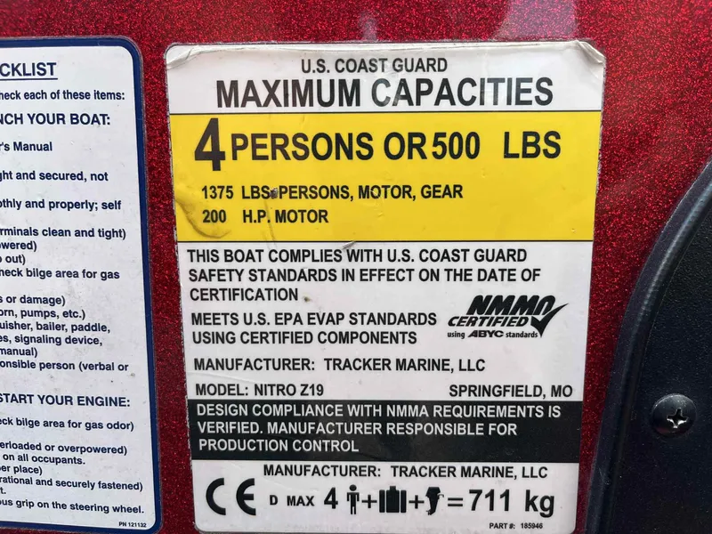 Slide: The Image of U.S. Coast Guard capacity label for Nitro Z19 boat, 2018 model, 4 persons or 500 lbs. - 5
