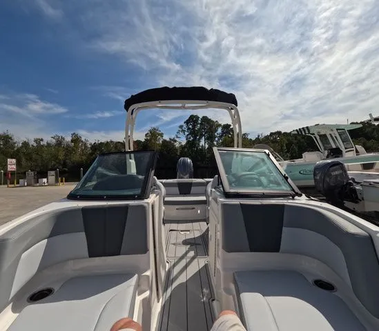 Slide: The Image of Chaparral 21 SSi OB In stock trailer included 2026 - 31