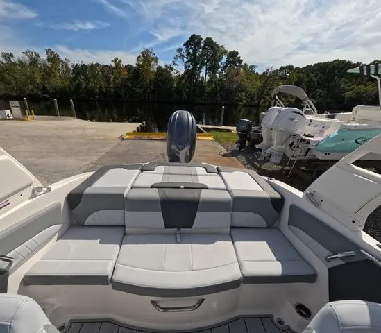 Slide: The Image of Chaparral 21 SSi OB In stock trailer included 2026 - 32