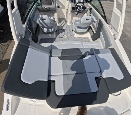 Slide: The Image of Chaparral 21 SSi OB In stock trailer included 2026 - 8