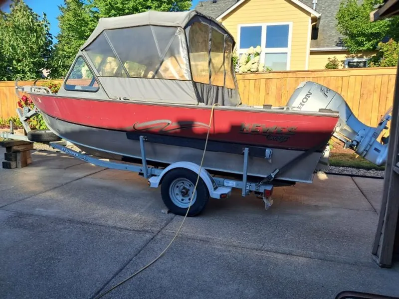 Slide: The Image of Hewescraft Sportsman 2001 - 2