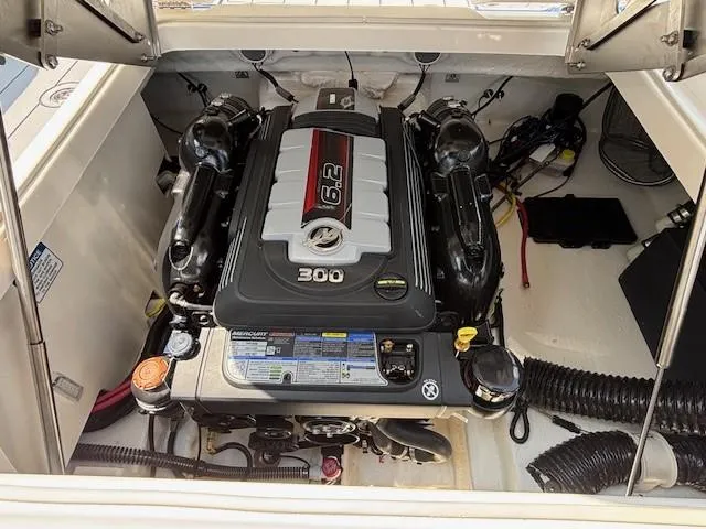 Slide: The Image of Engine compartment of 2026 Chaparral SSX 6 with 6.2L Mercury engine. - 32