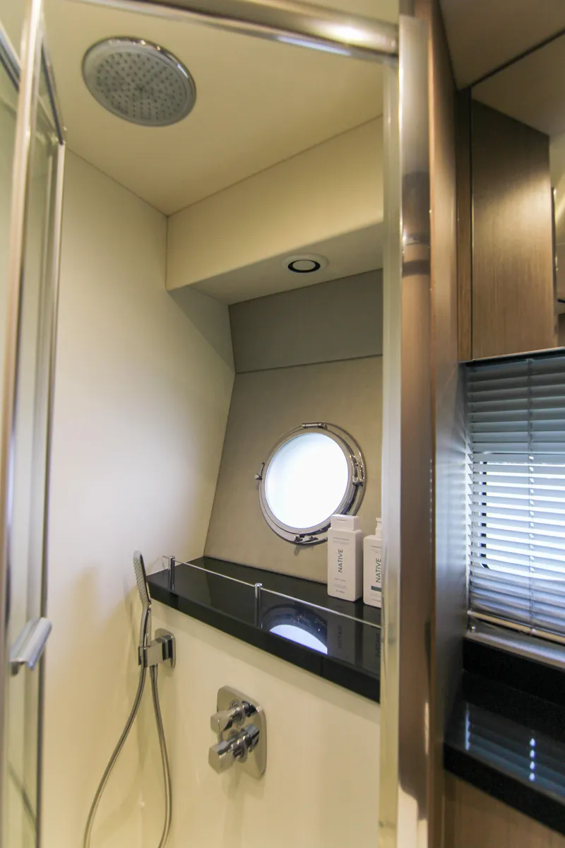 Slide: The Image of Sunseeker Predator 57 2017 - 107