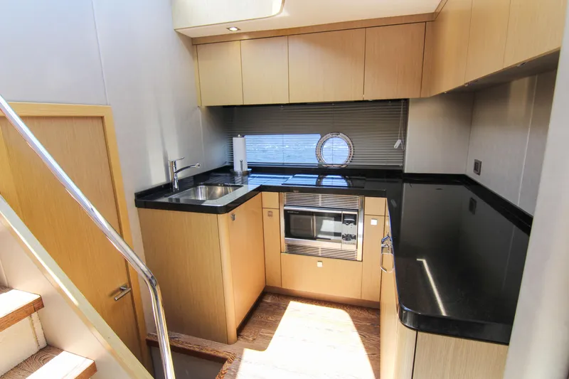 Slide: The Image of Sunseeker Predator 57 2017 - 108