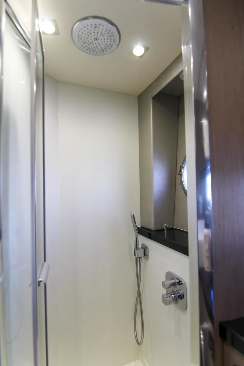 Slide: The Image of Sunseeker Predator 57 2017 - 117