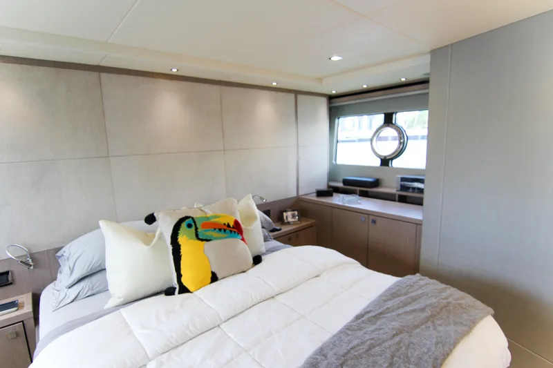 Slide: The Image of Sunseeker Predator 57 2017 - 118