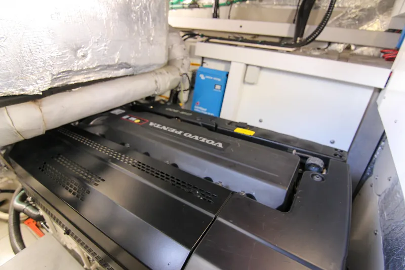 Slide: The Image of Sunseeker Predator 57 2017 - 127