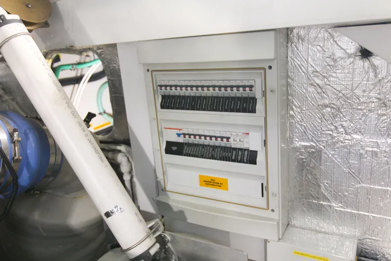 Slide: The Image of Sunseeker Predator 57 2017 - 131