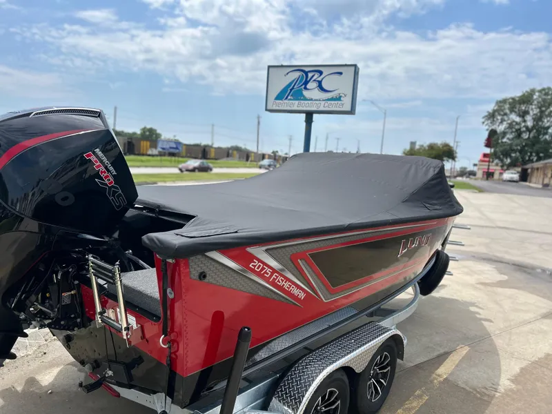 Slide: The Image of 2026 Lund 2075 Fisherman boat with cover at Premier Boating Center. - 7