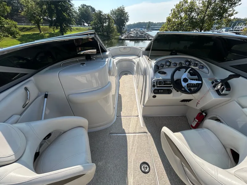 Slide: The Image of Crownline Boats 300 LS 2008 - 42