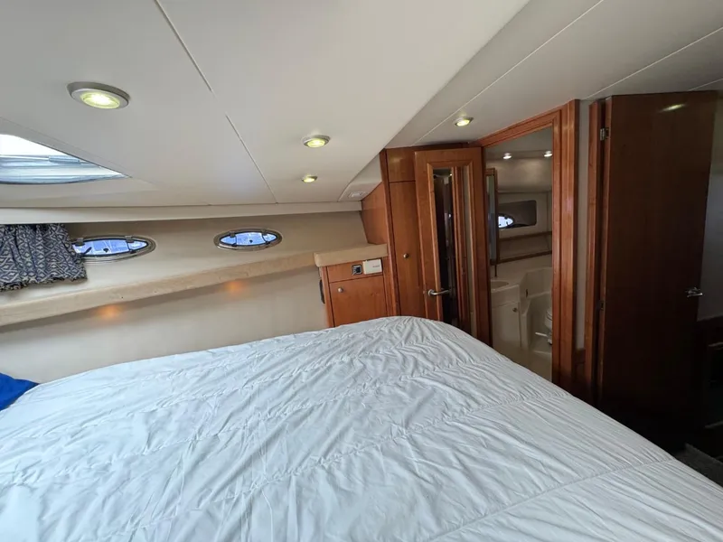 Slide: The Image of Meridian 490 Pilothouse 2003 - 51