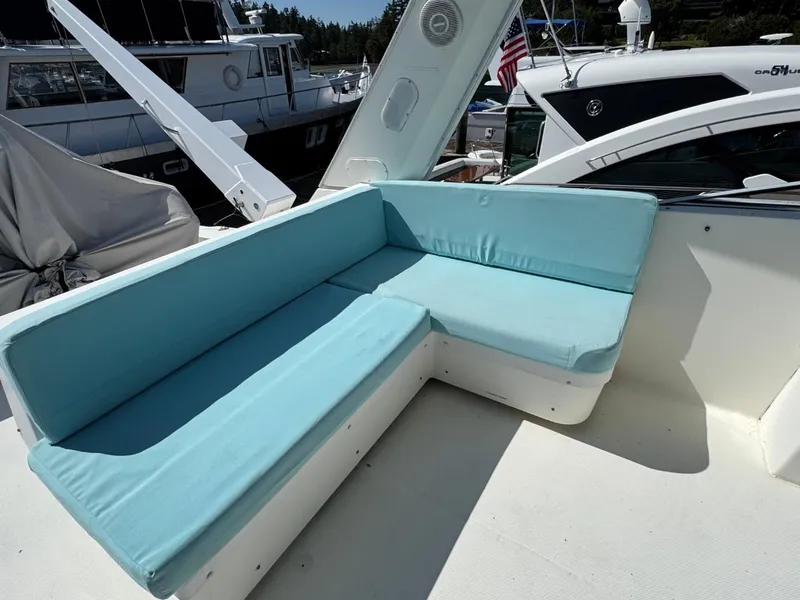 Slide: The Image of Meridian 490 Pilothouse 2003 - 83