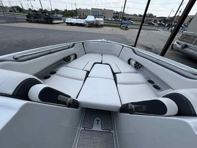 Slide: The Image of Crownline Boats 265 SS 2022 - 7