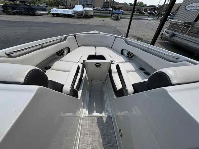 Slide: The Image of Crownline Boats 265 SS 2022 - 8