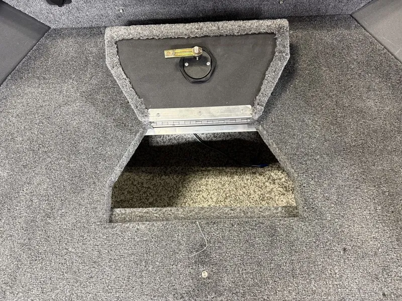 Slide: The Image of MirroCraft 90HP Holiday 168 2025 - 11