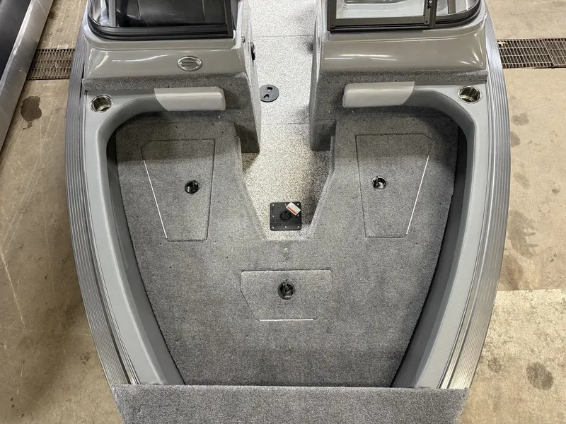 Slide: The Image of MirroCraft 90HP Holiday 168 2025 - 13