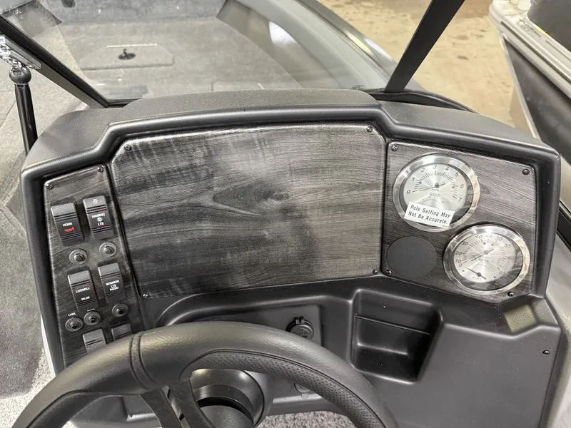 Slide: The Image of MirroCraft 90HP Holiday 168 2025 - 21