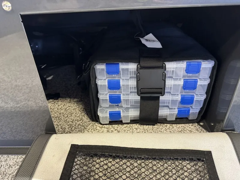 Slide: The Image of MirroCraft 60HP F167 Side Console 2025 - 36